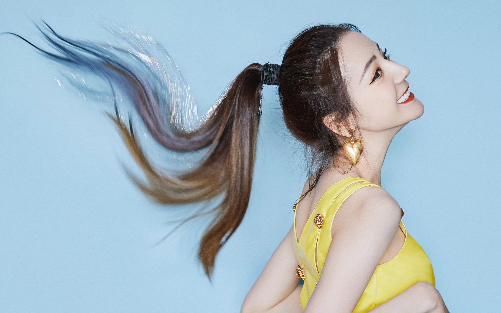 球场上的“战斗精神”:永不言败的欧冠队伍,欧冠口号