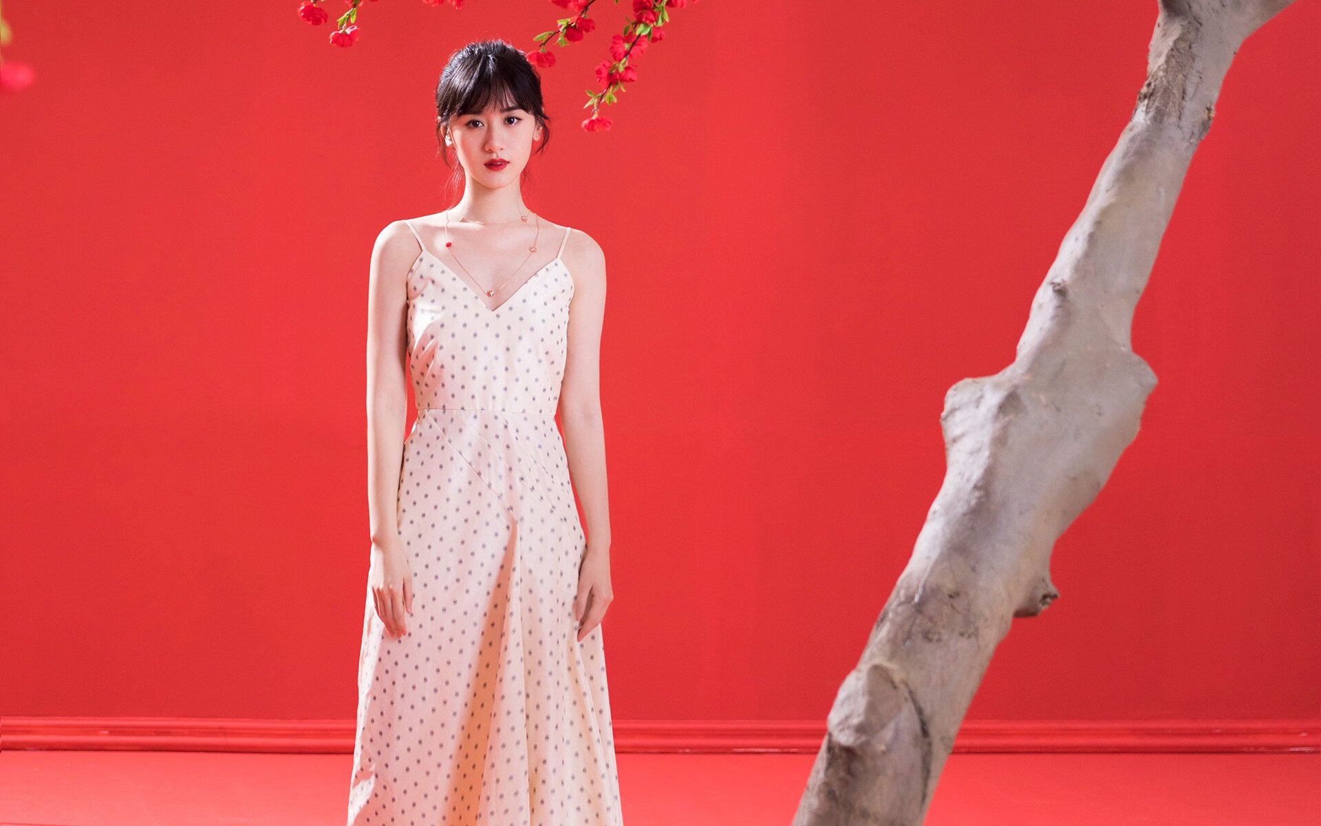 kaiyun登录入口-英格兰后卫世界波扳平比分，世预赛-英格兰2-1绝杀波兰