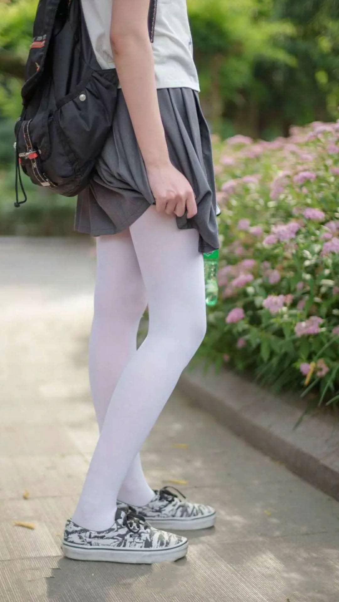 开云官方网站-首尔SK骑士季后赛冲击力十足，韩国sk骑士啦啦队