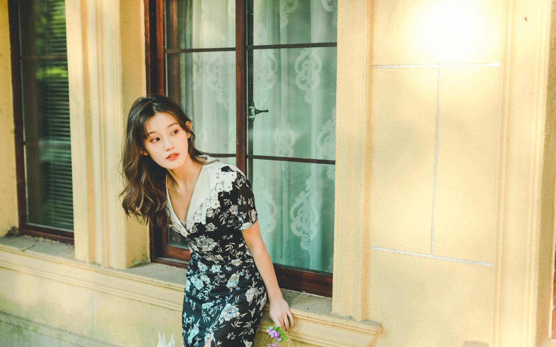 城市间球迷应援活动频繁,球迷经济效应显现,球迷集市买什么